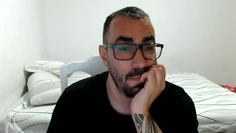 canario2388 online show from June 11, 2026, 6:50 pm