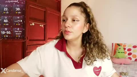 Snapshot of candase_ chatting on April 28, 2026, 12:42 am Candase online show from April 28, 2026, 12:42 am