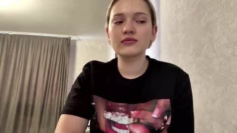 candelariahile online show from February 9, 2026, 8:07 am