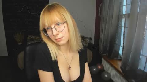 candicahoney online show from February 27, 2026, 12:49 pm