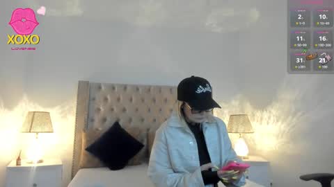 Snapshot of candiegilson__ chatting on November 11, 2025, 11:10 am Candie online show from November 11, 2025, 11:10 am