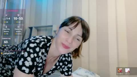 Snapshot of candy__spicy chatting on June 23, 2026, 8:40 pm Candy Spicy online show from June 23, 2026, 8:40 pm