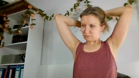 Candy Cougar online show from July 2, 2026, 9:04 am