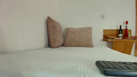 Jolie online show from January 8, 2026, 1:13 pm