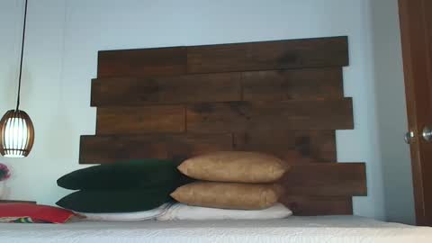 Jolie online show from March 19, 2026, 9:08 pm