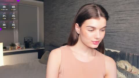 Snapshot of candy_flo chatting on February 28, 2025, 2:20 am Flora online show from February 28, 2025, 2:20 am