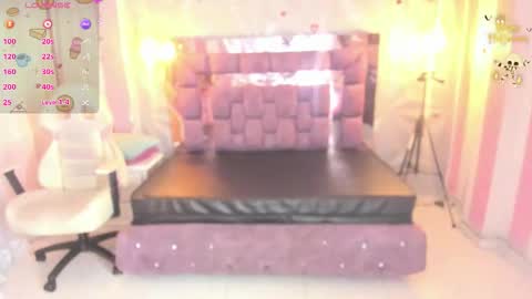 Ania online show from November 8, 2025, 11:10 am