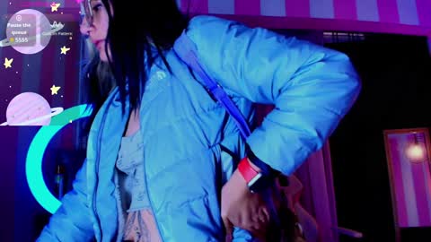 Ania online show from April 5, 2026, 12:13 pm