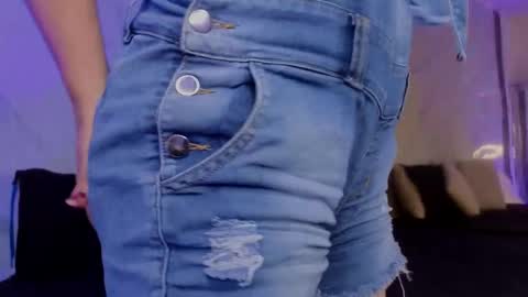 Candy plus online show from February 8, 2026, 7:28 pm