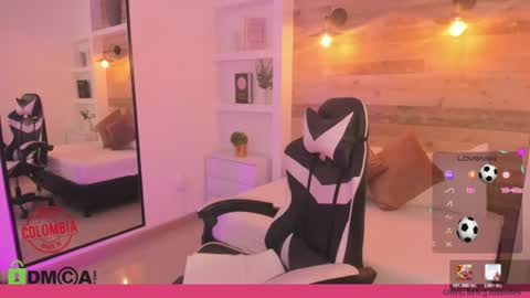 CANDY online show from July 6, 2026, 7:38 pm