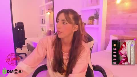 CANDY online show from July 18, 2026, 7:39 pm