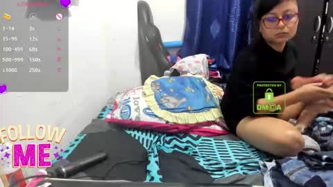 Snapshot of candy_val chatting on October 17, 2025, 6:38 am candy_val online show from October 17, 2025, 6:38 am