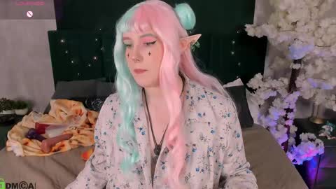 Snapshot of candy_yeah chatting on May 22, 2026, 1:13 am Mary online show from May 22, 2026, 1:13 am
