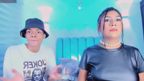 Snapshot of candyandmarilyn chatting on October 3, 2025, 9:45 pm and MarilynHot online show from October 3, 2025, 9:45 pm