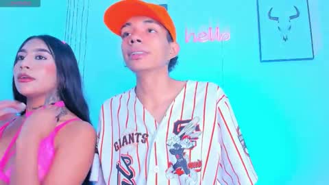  and MarilynHot online show from December 19, 2025, 11:01 pm