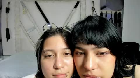 candyandmattew online show from April 25, 2026, 1:41 pm