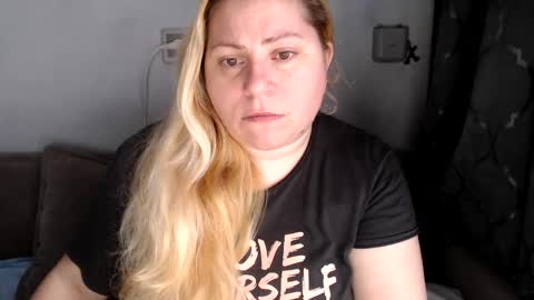 Laura online show from February 21, 2025, 9:56 am