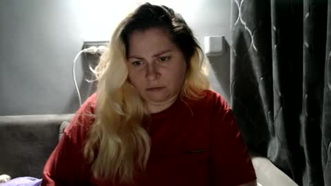 Laura online show from September 21, 2025, 9:27 pm