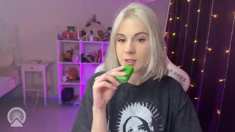 You can call me HH online show from September 18, 2025, 6:43 pm