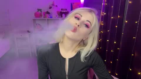 You can call me HH online show from October 15, 2025, 6:30 pm