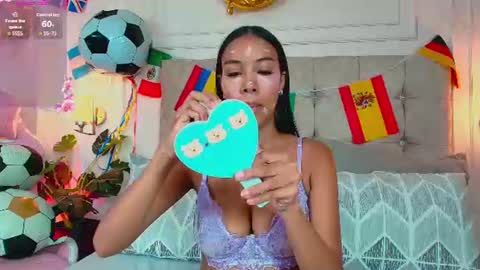 Snapshot of candylips4 chatting on June 30, 2026, 12:06 pm Candy online show from June 30, 2026, 12:06 pm