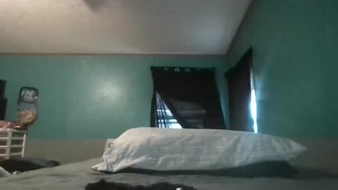 Snapshot of candyshop2024 chatting on October 22, 2025, 12:16 pm candyshop2024 online show from October 22, 2025, 12:16 pm