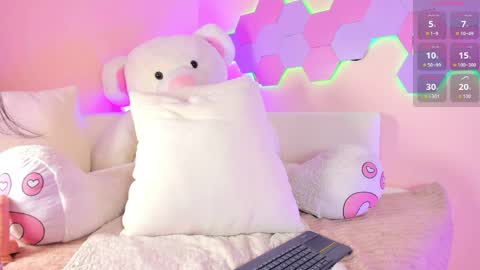 Snapshot of candyskinny21 chatting on March 30, 2026, 7:48 pm MIA online show from March 30, 2026, 7:48 pm