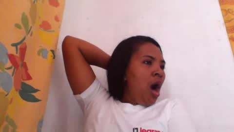 Snapshot of candysourensx chatting on June 15, 2026, 7:43 am CandySourensx online show from June 15, 2026, 7:43 am