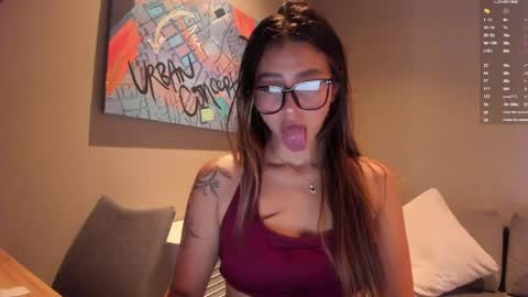 Camilla online show from June 5, 2026, 6:13 pm