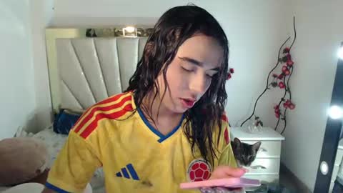 Snapshot of candyy_doll_ chatting on July 4, 2026, 7:03 am candyy_doll_ online show from July 4, 2026, 7:03 am