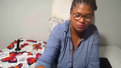 Snapshot of candyyumsaerolaxx chatting on May 31, 2026, 6:09 pm candyyumsaerolaxx online show from May 31, 2026, 6:09 pm