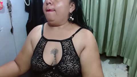 Snapshot of canelacollins chatting on December 1, 2025, 5:01 am CanelaCollins online show from December 1, 2025, 5:01 am