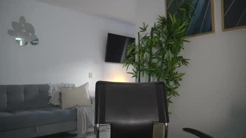 Snapshot of canelasungirl chatting on November 8, 2025, 9:13 pm Jency NEW IG IMCANELA online show from November 8, 2025, 9:13 pm