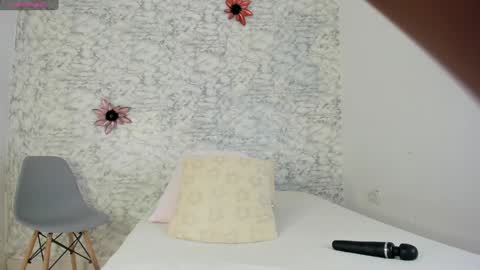 Canhela online show from January 12, 2025, 1:32 am