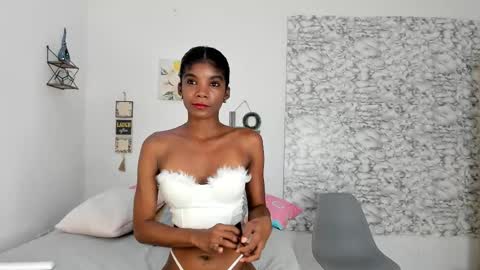 Canhela online show from November 21, 2025, 3:33 pm