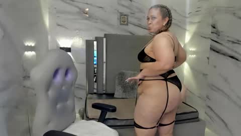 Canndy Evanns online show from December 24, 2024, 4:22 am