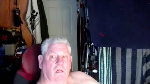 Snapshot of canoelicker69 chatting on October 29, 2025, 7:26 pm canoelicker69 online show from October 29, 2025, 7:26 pm