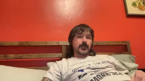 Snapshot of cantleavethehouse chatting on October 20, 2025, 10:43 pm cantleavethehouse online show from October 20, 2025, 10:43 pm