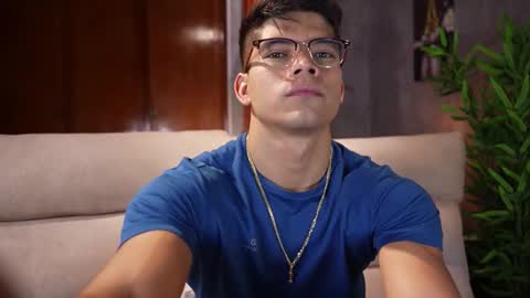 Snapshot of capizzi_ chatting on November 6, 2025, 12:06 pm David Capizzi online show from November 6, 2025, 12:06 pm