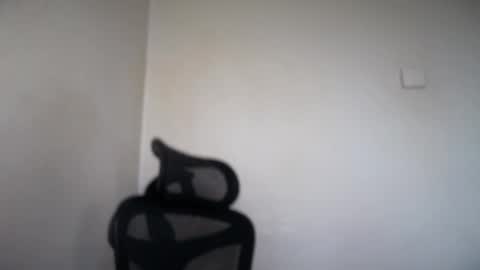 Emma online show from May 19, 2026, 7:26 am