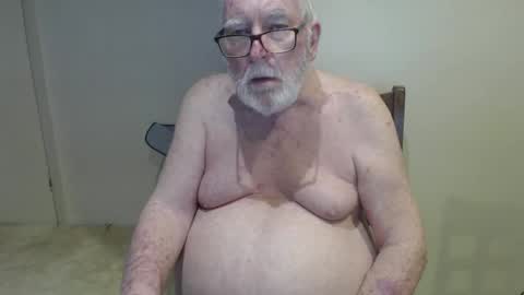 Snapshot of capt5105 chatting on January 26, 2025, 8:23 pm capt5105 online show from January 26, 2025, 8:23 pm