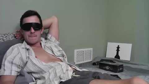 Snapshot of captain_chris8 chatting on October 18, 2025, 1:30 am captain_chris8 online show from October 18, 2025, 1:30 am