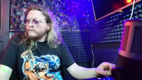 Snapshot of captain_claw_dj chatting on September 17, 2025, 1:40 am Captain Claw Arturo online show from September 17, 2025, 1:40 am