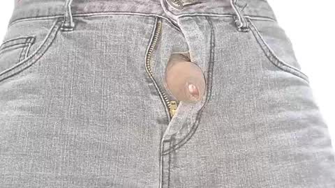 Snapshot of captain_juicyprecum chatting on February 4, 2025, 8:24 am captian juicyprecum online show from February 4, 2025, 8:24 am