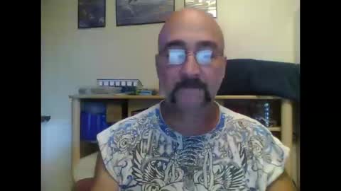 Captain Eros online show from October 16, 2025, 1:56 pm