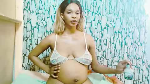 Snapshot of caramelminxxx1 chatting on February 12, 2026, 7:36 am caramelminxxx1 online show from February 12, 2026, 7:36 am