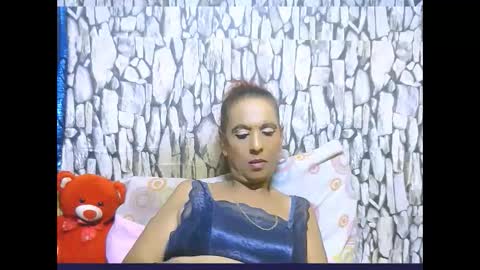 caramelminxxx1 online show from April 14, 2026, 8:15 pm