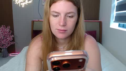 Lana online show from April 10, 2026, 3:12 am