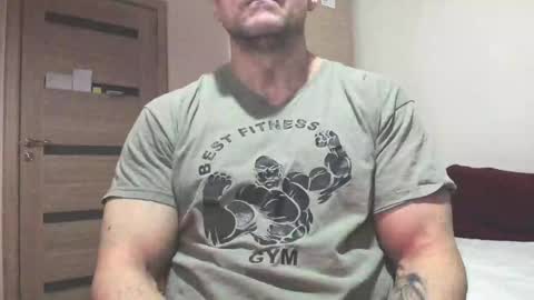 Snapshot of carin_the_body chatting on January 6, 2025, 5:38 pm Laz online show from January 6, 2025, 5:38 pm
