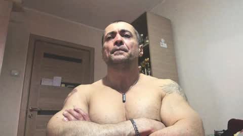 Snapshot of carin_the_body chatting on January 7, 2025, 7:17 pm Laz online show from January 7, 2025, 7:17 pm